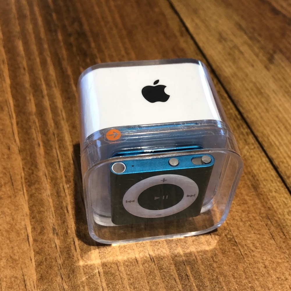 New! Apple IPod Shuffle